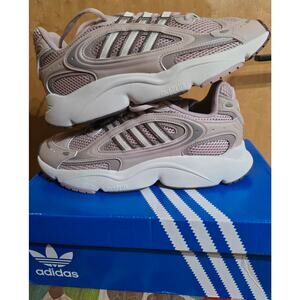 Adidas Women's Ozmillen Sneakers NWT (Women's size 9.5)